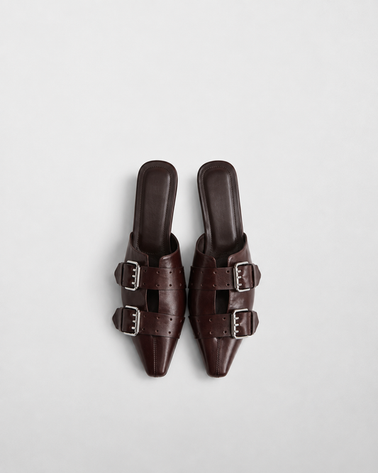 BUCKLE MULE